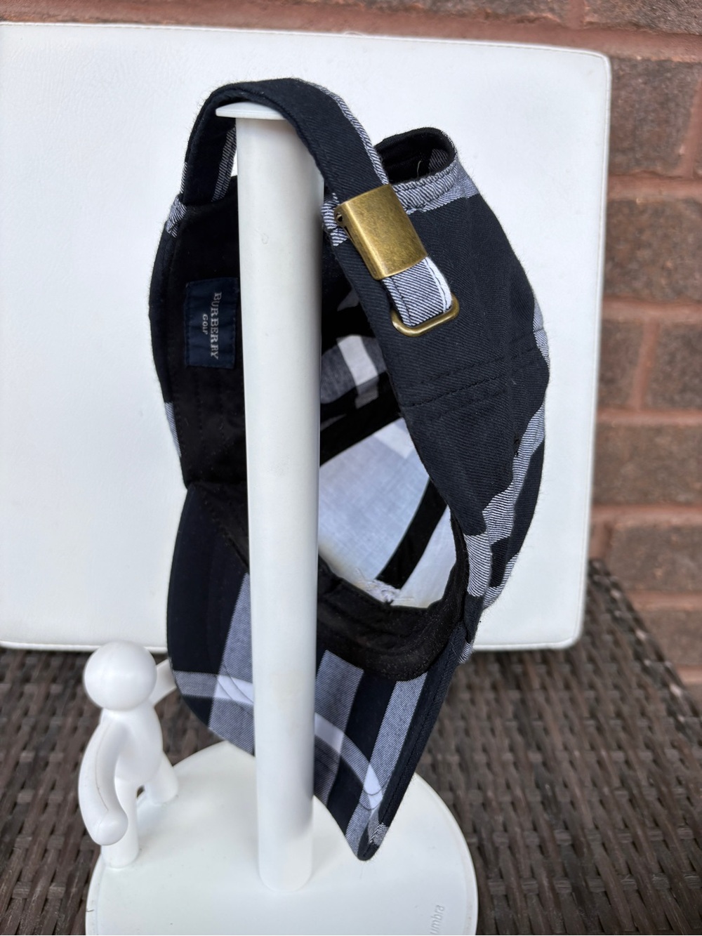 Burberry Black and White Check Cotton  Cap